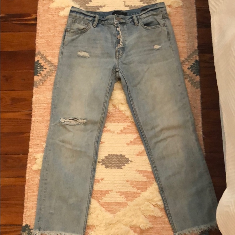 Distressed Light Wash Boyfriend Jeans
